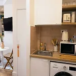 Charming Studio 1P Near Place Des Vosges